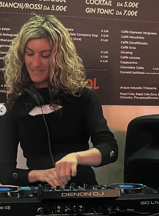 Dj set con Aperol e Campari