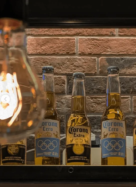 Birre Corona con gli anelli olimpici